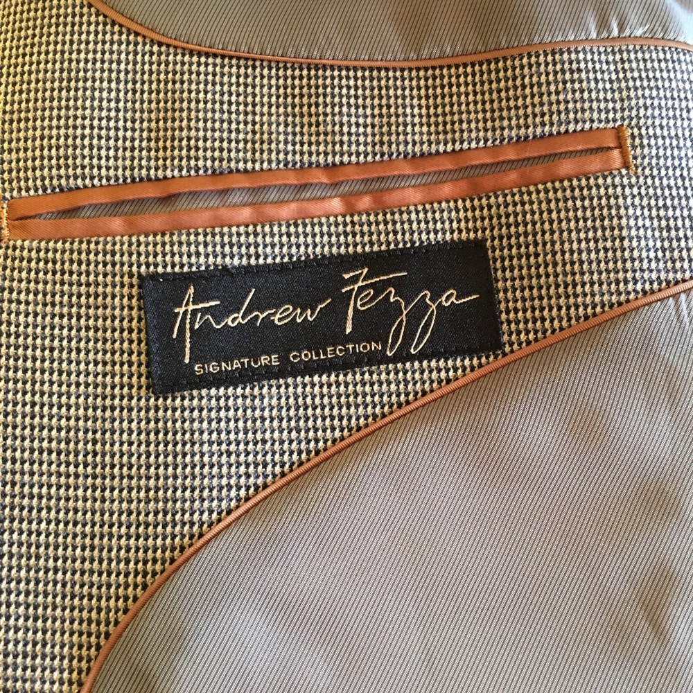 Andrew Fezza 38R, EUC sport coat, muted neutrals - Picture 2 of 13